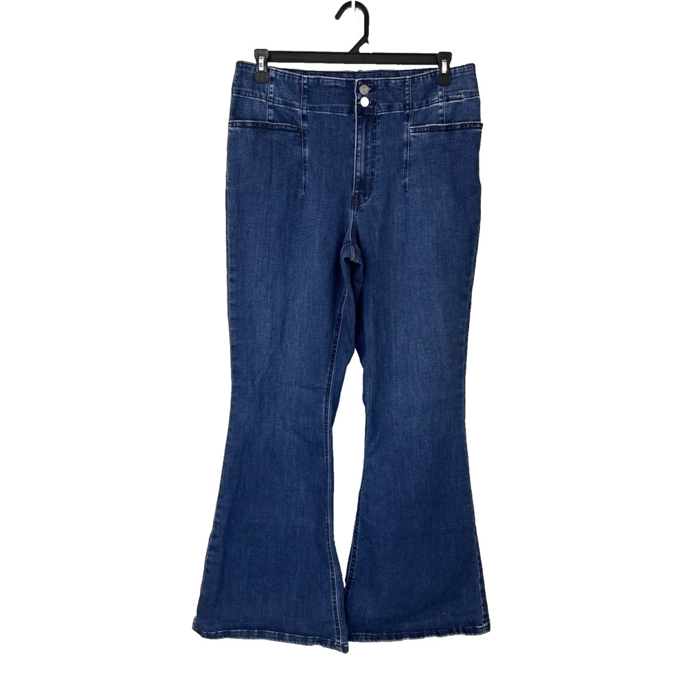 M Jeans by Maurices Double Button High Rise Flare Jeans Blue Denim Size 16